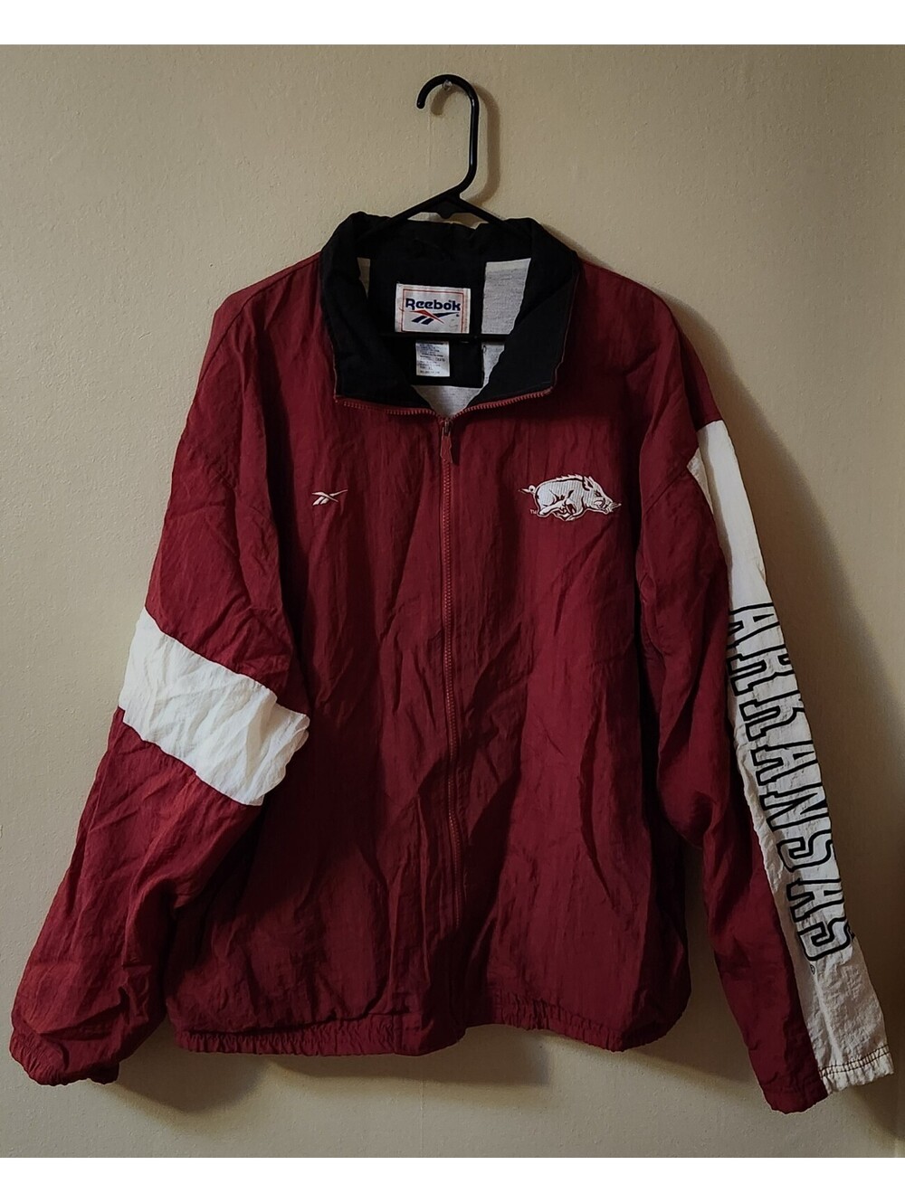 Vintage Arkansas Razorbacks Reebok Windbreaker Jacket | Full Zip Men's XL Red